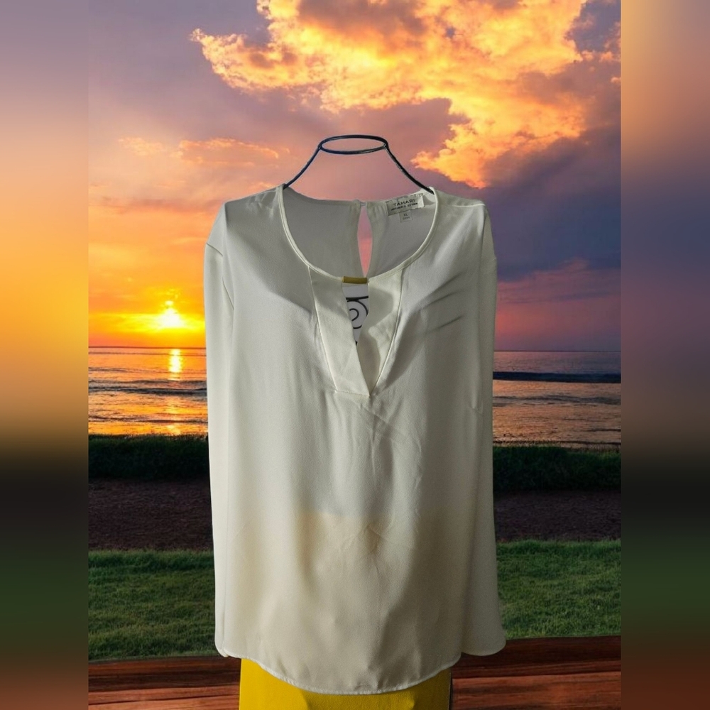 Tahari Cream Women's Blouse Size XL